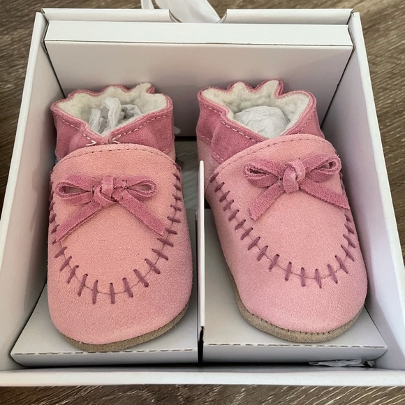 Robeez Other - Robeez baby moccasin NIB